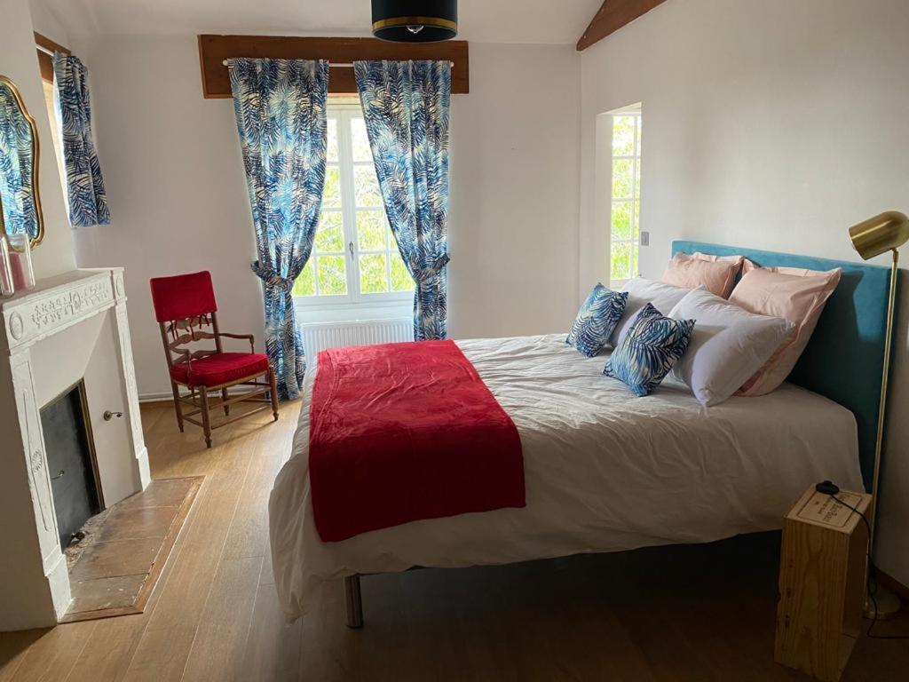 Bed and Breakfast Le Jardin Dans Les Vignes Barsac  Экстерьер фото