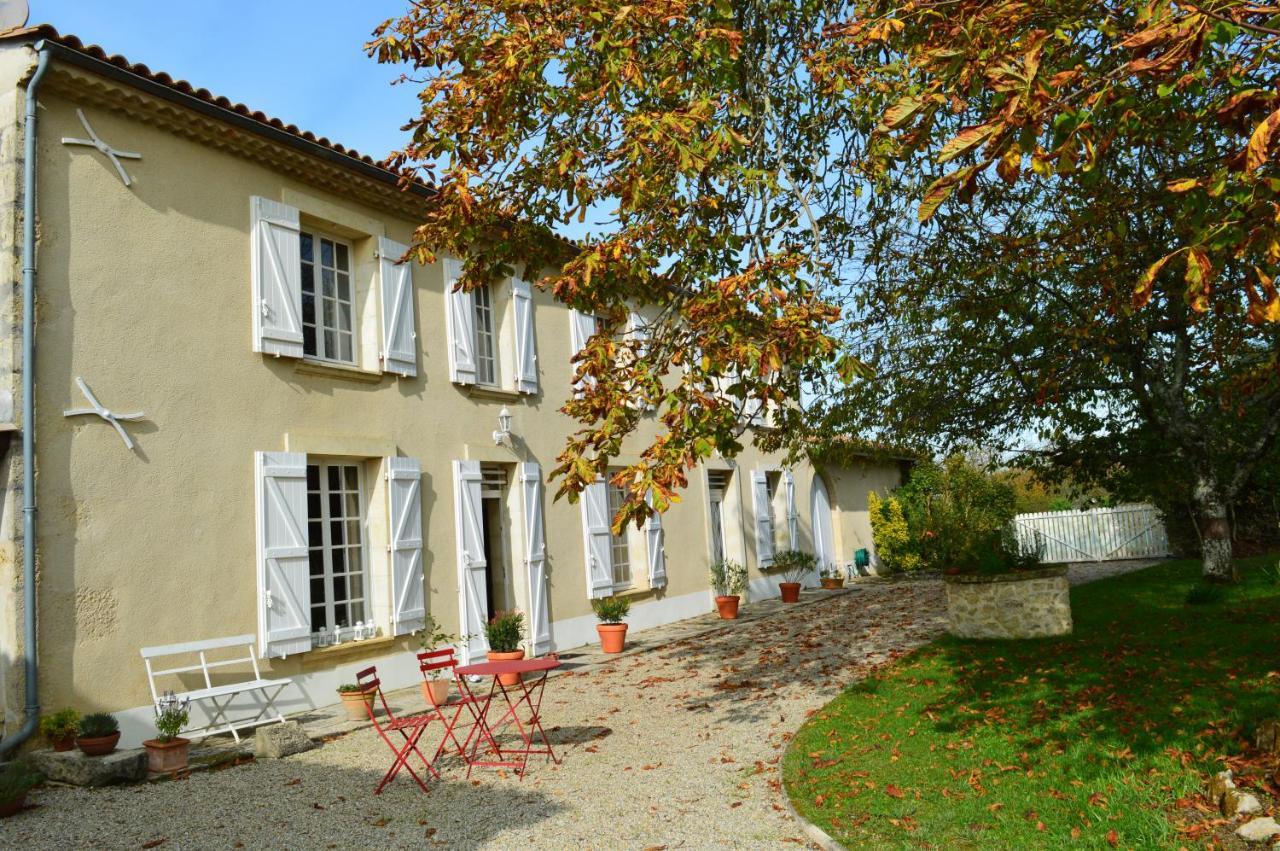 Bed and Breakfast Le Jardin Dans Les Vignes Barsac  Экстерьер фото