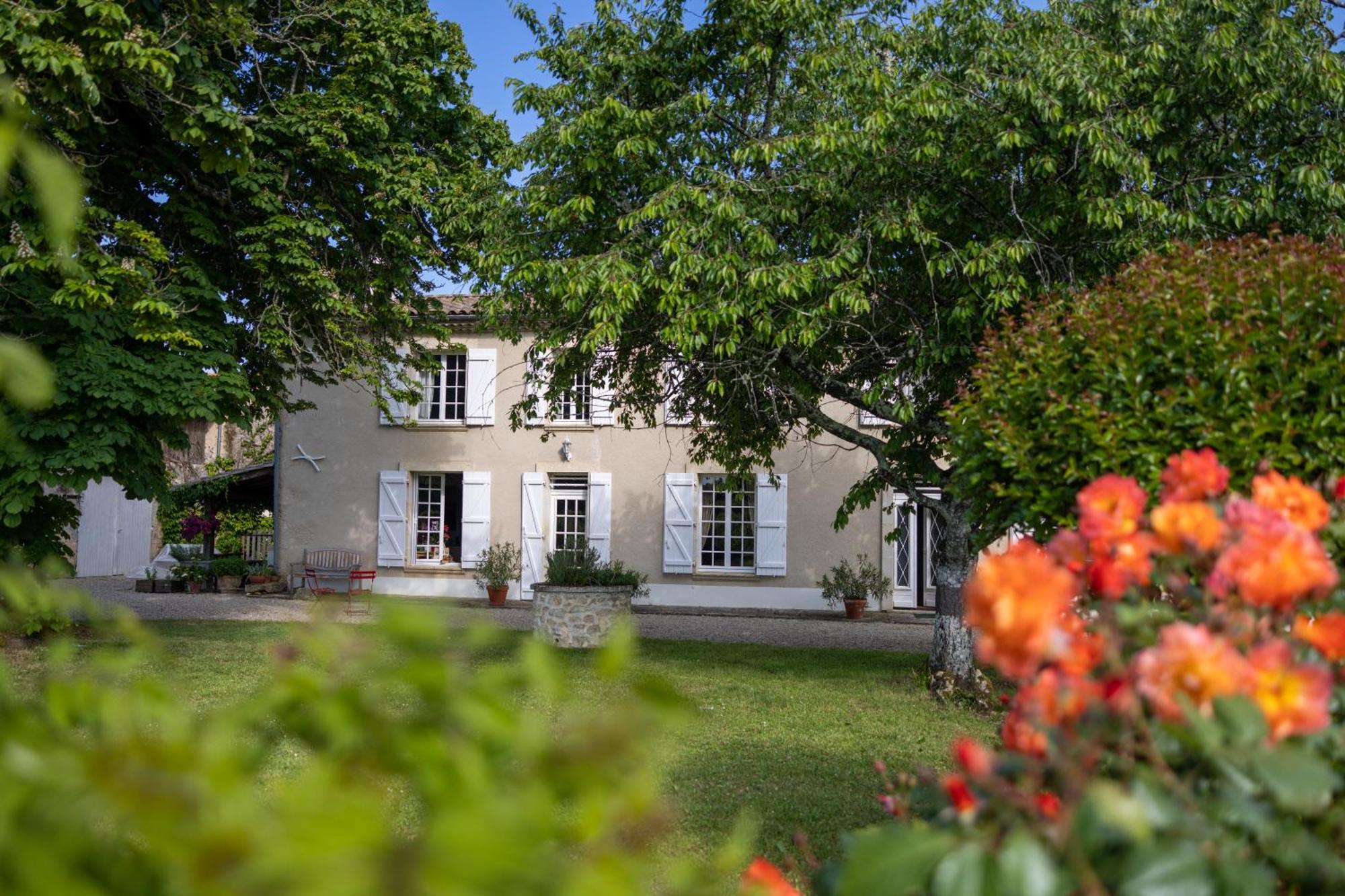 Bed and Breakfast Le Jardin Dans Les Vignes Barsac  Экстерьер фото